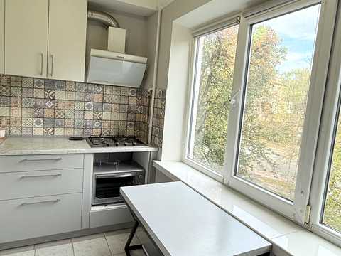 квартира за адресою Солом'янська вул., 30