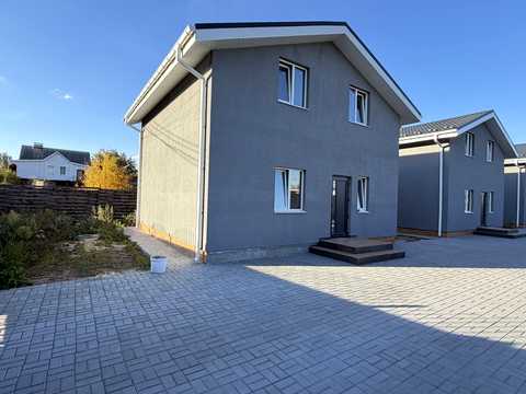 дом по адресу с. Тарасовка, Комарова