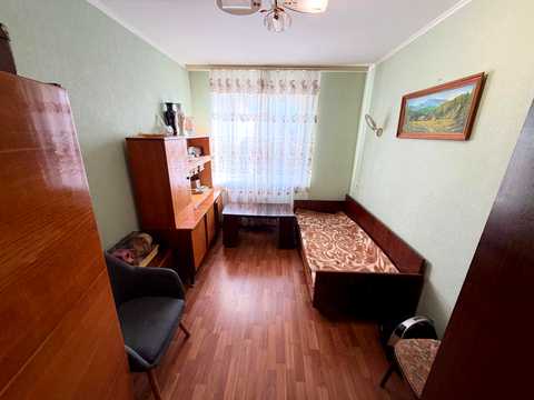 квартира за адресою Навроцького вул., 15
