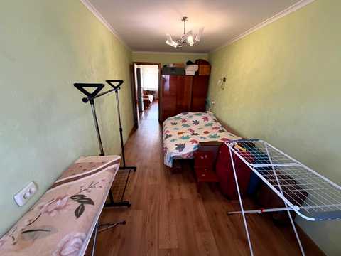 квартира за адресою Навроцького вул., 15