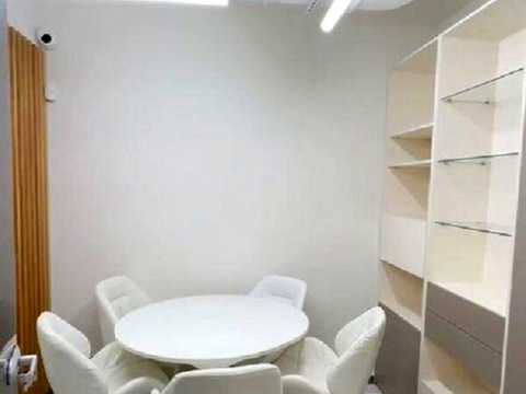комерційна за адресою Київ, Дніпровська набережна вул., 18-Б