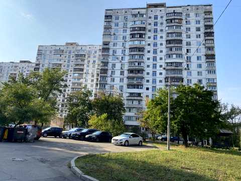 квартира за адресою Мілютенка вул., 17-А