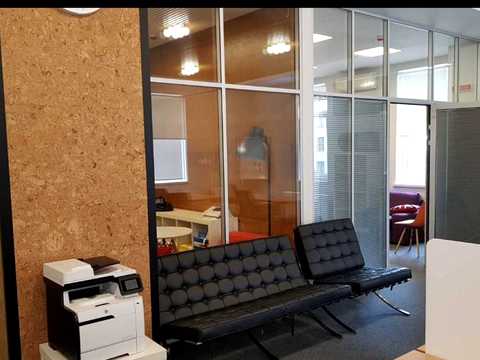 комерційна за адресою Антоновича вул. (Горького), 33в