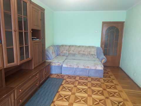 комната по адресу Голосеевский просп. (40-летия Октября), 13