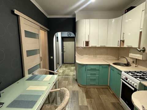 квартира за адресою Лесі Українки бульв., 10