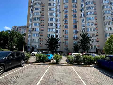 квартира за адресою Лесі Українки бульв., 10