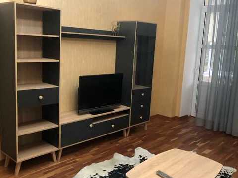 квартира по адресу Конституции ул., 2