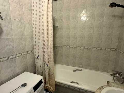 квартира за адресою Незалежності бульв. (50 років Жовтня), 19-А