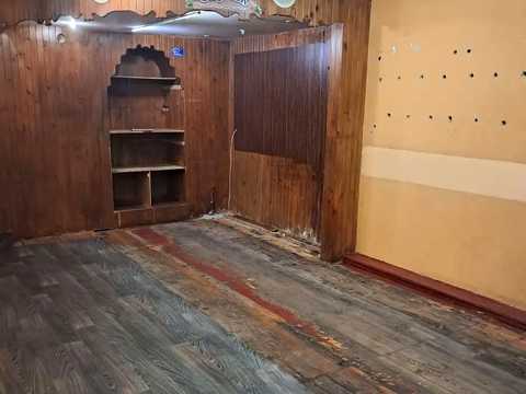 комерційна за адресою Антоновича вул. (Горького), 32