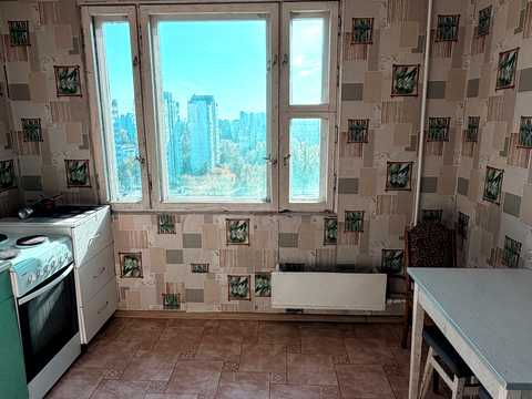 квартира за адресою Героїв Космосу вул., 19-А