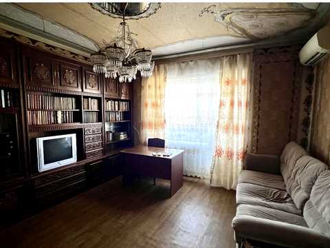 квартира за адресою Наддніпрянський просп. (50 років СРСР), 1Б