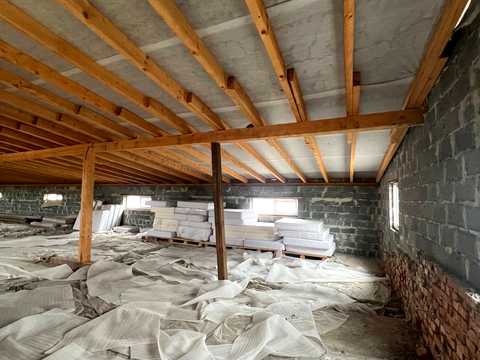 комерційна за адресою Шевченка вул., 95
