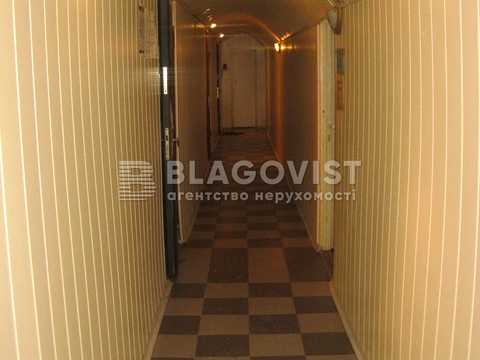 комерційна за адресою Саксаганського вул., 39Б