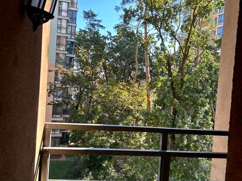 квартира за адресою Анатолія Петрицького вул., 19