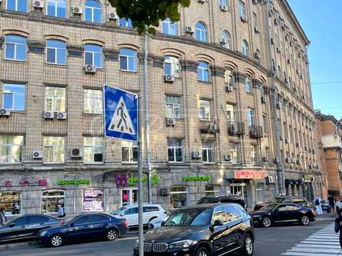 комерційна за адресою Січових Стрільців вул. (Артема), 77