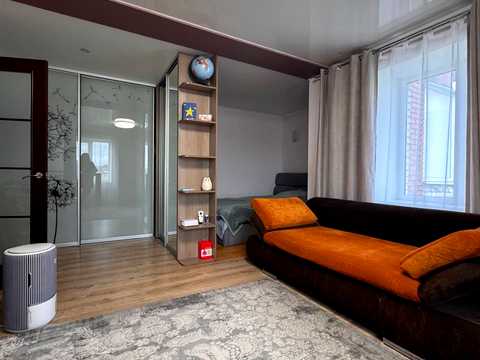 квартира за адресою Коновальця вул., 21