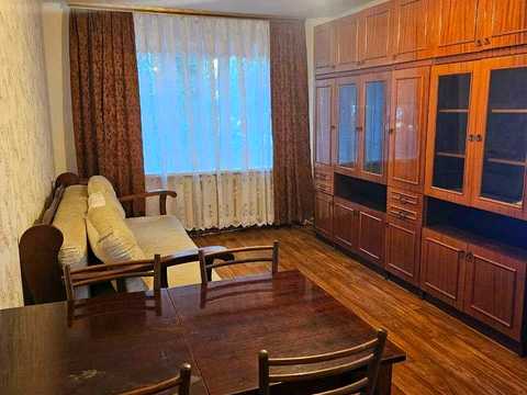 квартира за адресою Академіка Корольова вул., 14