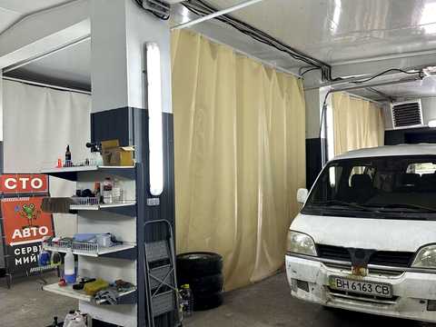 комерційна за адресою Шевченка вул., 80