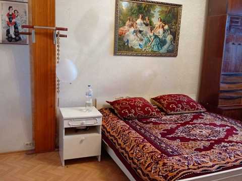 кімната за адресою Червоної Калини просп. (Володимира Маяковського), 17-В