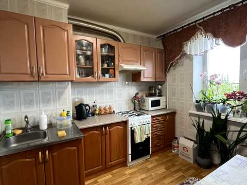 квартира за адресою Майора Пугача вул. (Ватутіна), 92