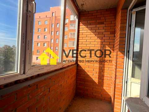 квартира за адресою Соборності вул. (Жовтнева), 77а
