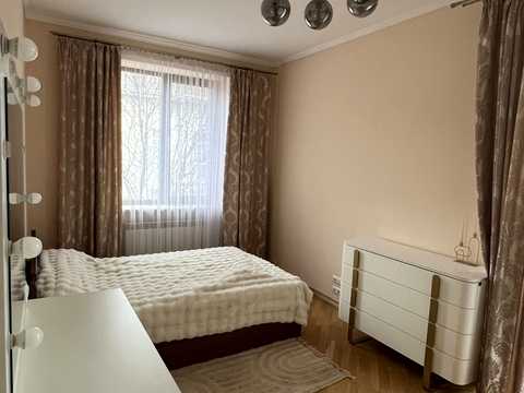 квартира за адресою Марка Вовчка вул., 3