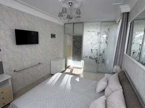 квартира за адресою Регенераторна вул., 4 к13