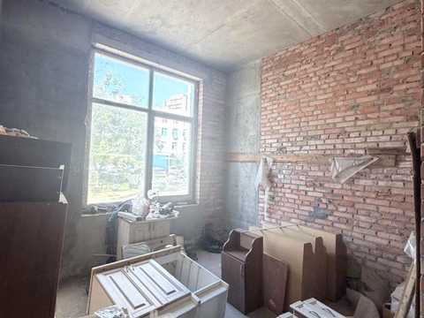 комерційна за адресою Чорних Запорожців вул. (Короленка), 74