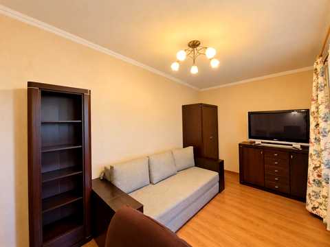 квартира за адресою Флоренції вул., 5