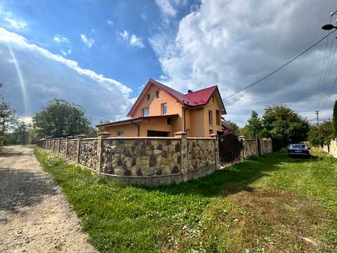 будинок за адресою Весняна вул.