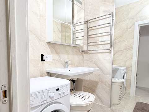 квартира за адресою Регенераторна вул., 4 к15