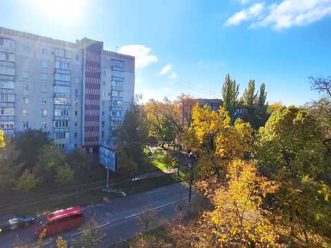 квартира по адресу Защитников Украины ул. (Одинцова), 13