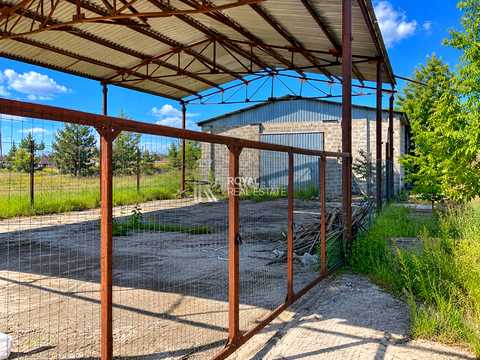 комерційна за адресою Шевченка, 11