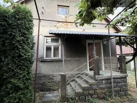 будинок за адресою с. Анталовці, Глубокая