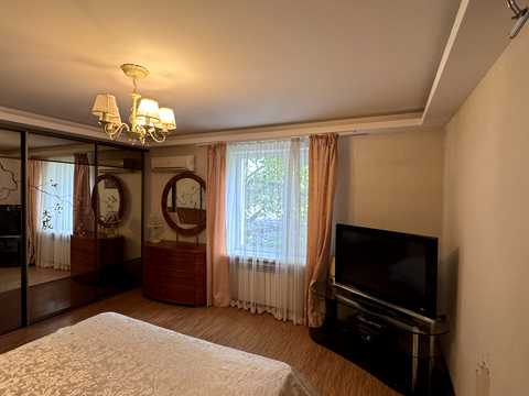 будинок за адресою Паркова вул., 25