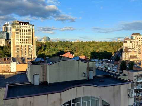 квартира по адресу Саксаганского ул., 121
