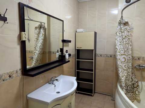 квартира за адресою Генуезька вул., 5