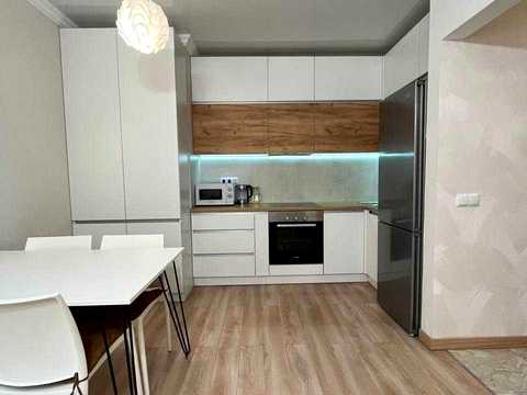 квартира за адресою Салютна вул., 2к6