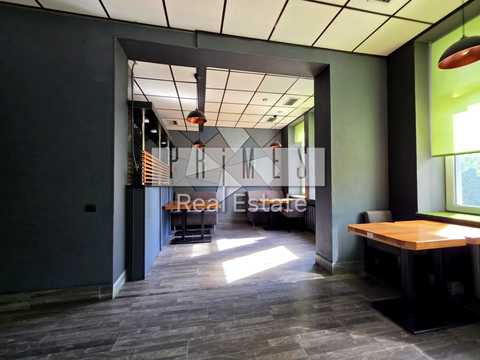 комерційна за адресою Київ, Миколи Бажана просп., 14
