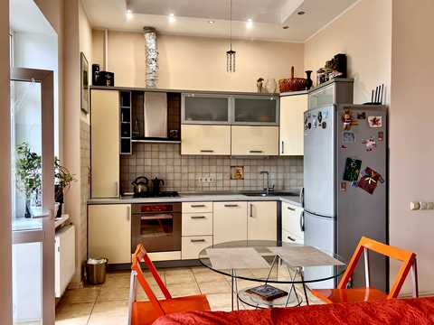 квартира за адресою Берестейський просп. (Перемоги), 96