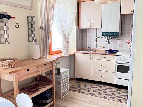 квартира за адресою Слави Стецько вул., 11-А