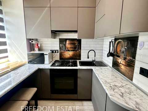 квартира за адресою Ферганська вул., 33б