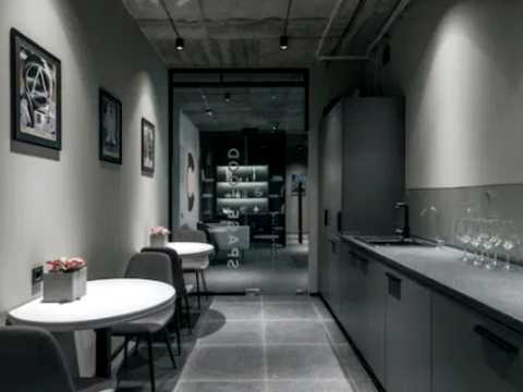 комерційна за адресою Кловський узвіз, 7