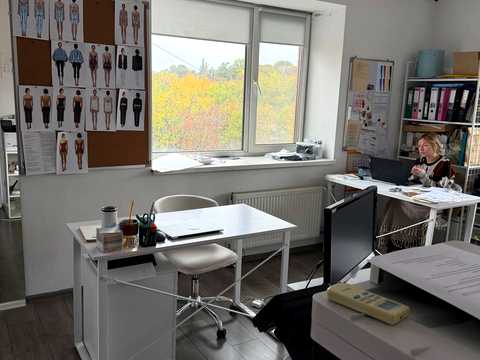 комерційна за адресою Київ, Казимира Малевича вул. (Боженка), 86
