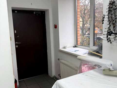 комерційна за адресою Київ, Казимира Малевича вул. (Боженка), 86