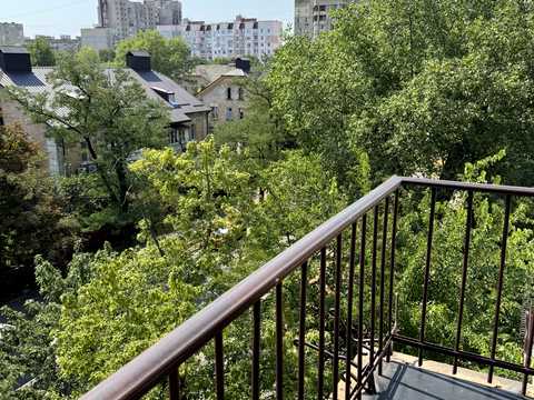 квартира за адресою Новодарницька вул., 13