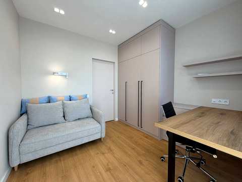 квартира за адресою Салютна вул., 2к18