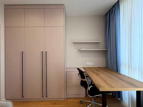 квартира за адресою Салютна вул., 2к18