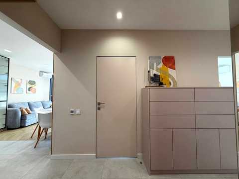квартира за адресою Салютна вул., 2к18