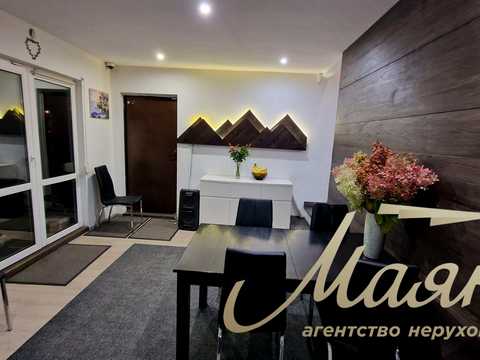 будинок за адресою Центральна вул.